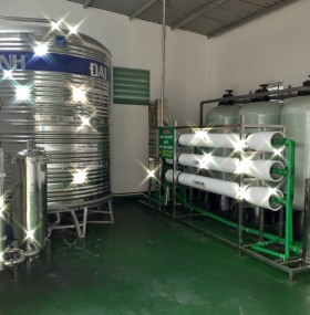Lọc nước nhiễm mặn thành nước ngọt 20.000 lít/giờ