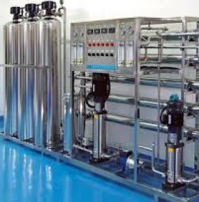 Xử lý nước tinh khiết sản xuất, đóng chai đóng bình 2000 lít/giờ